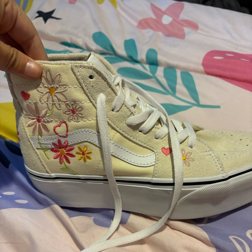 Vans Women's High-Top Sneakers - Cream with Floral Embroidery